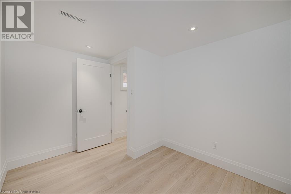 4379 Longmoor Drive, Burlington, Ontario  L7L 1X8 - Photo 25 - 40668703