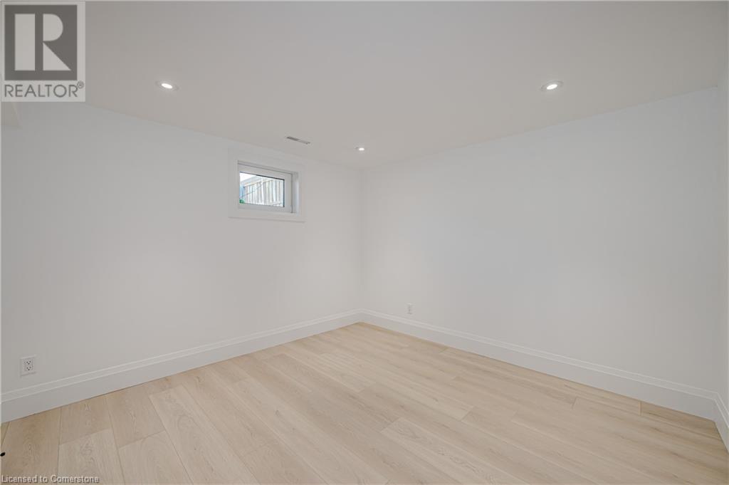 4379 Longmoor Drive, Burlington, Ontario  L7L 1X8 - Photo 28 - 40668703