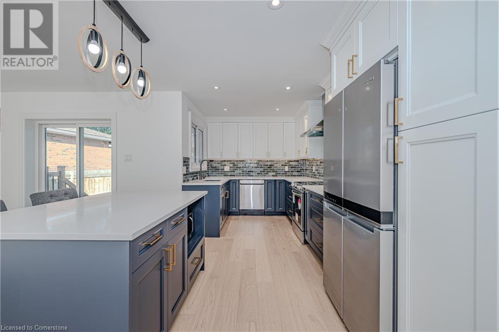 4379 Longmoor Drive, Burlington, Ontario  L7L 1X8 - Photo 8 - 40668703