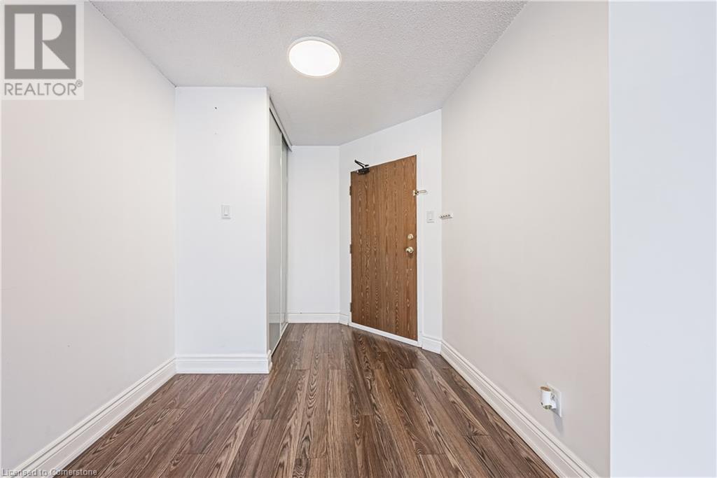 175 Hunter Street E Unit# 504, Hamilton, Ontario  L8N 4E7 - Photo 8 - 40669367