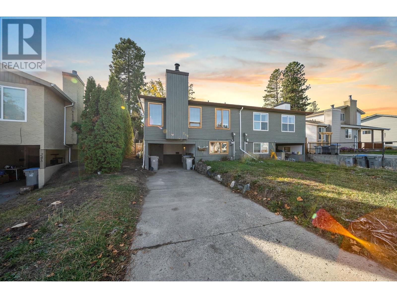 249 HOLLYBURN DRIVE, kamloops, British Columbia