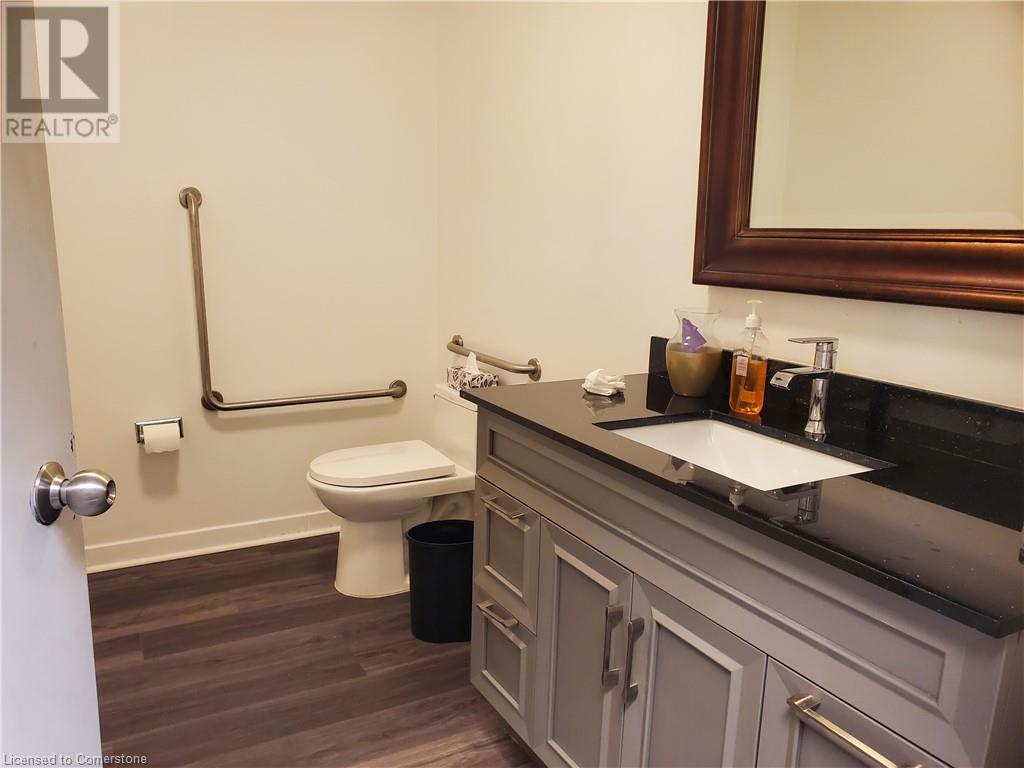 4365 Queen Street Unit# Main, Niagara Falls, Ontario  L2E 2K9 - Photo 13 - XH4194264