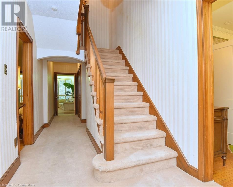 11 Forsyth Place, Hamilton, Ontario  L8S 4E5 - Photo 32 - 40667412