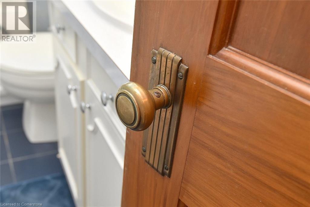 11 Forsyth Place, Hamilton, Ontario  L8S 4E5 - Photo 40 - 40667412