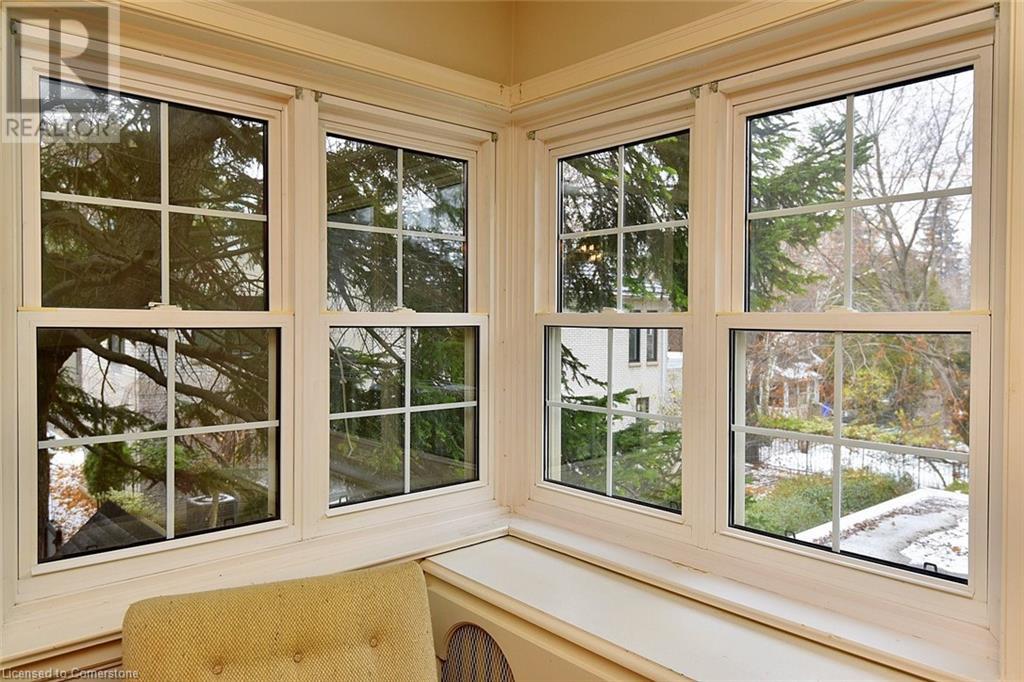 11 Forsyth Place, Hamilton, Ontario  L8S 4E5 - Photo 34 - 40667412