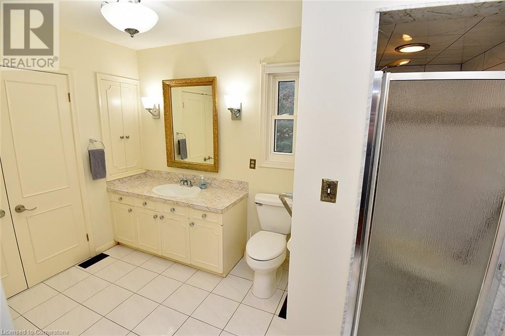 11 Forsyth Place, Hamilton, Ontario  L8S 4E5 - Photo 35 - 40667412