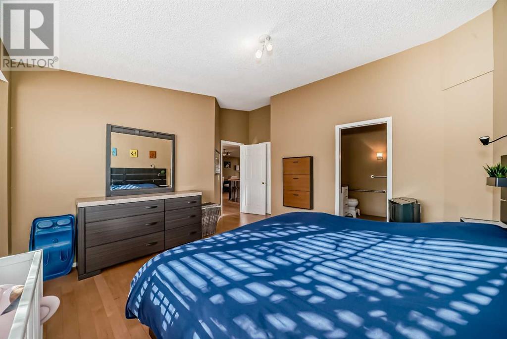 37 Christie Gardens Sw, Calgary, Alberta  T3H 3B5 - Photo 24 - A2173460