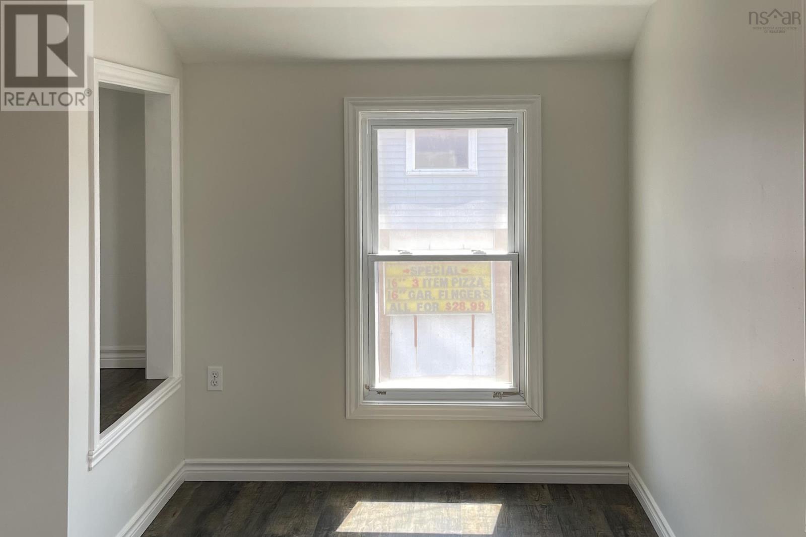 296-300 Main Street, Middleton, Nova Scotia  B0S 1P0 - Photo 9 - 202425417