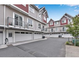 9 14320 103A AVENUE, surrey, British Columbia