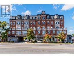 414 - 15450 YONGE STREET, Aurora, Ontario