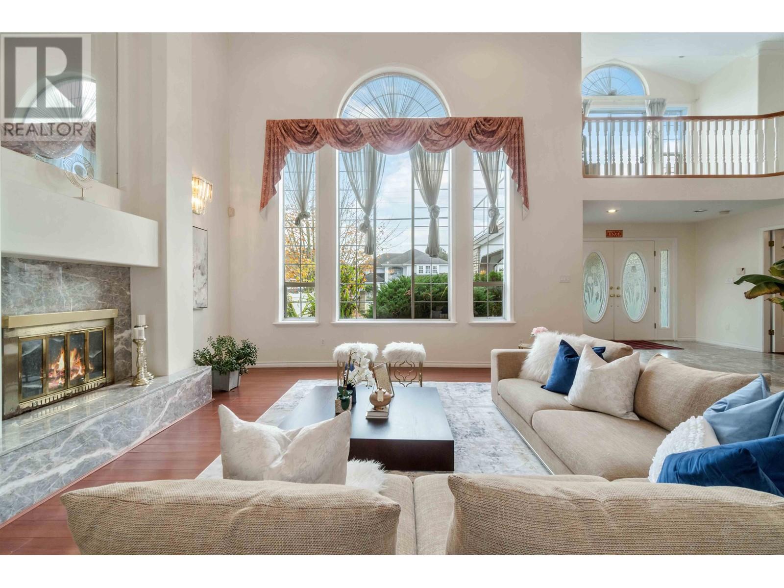 Listing Picture 7 of 40 : 5371 BLUNDELL ROAD, Richmond / 烈治文 - 魯藝地產 Yvonne Lu Group - MLS Medallion Club Member