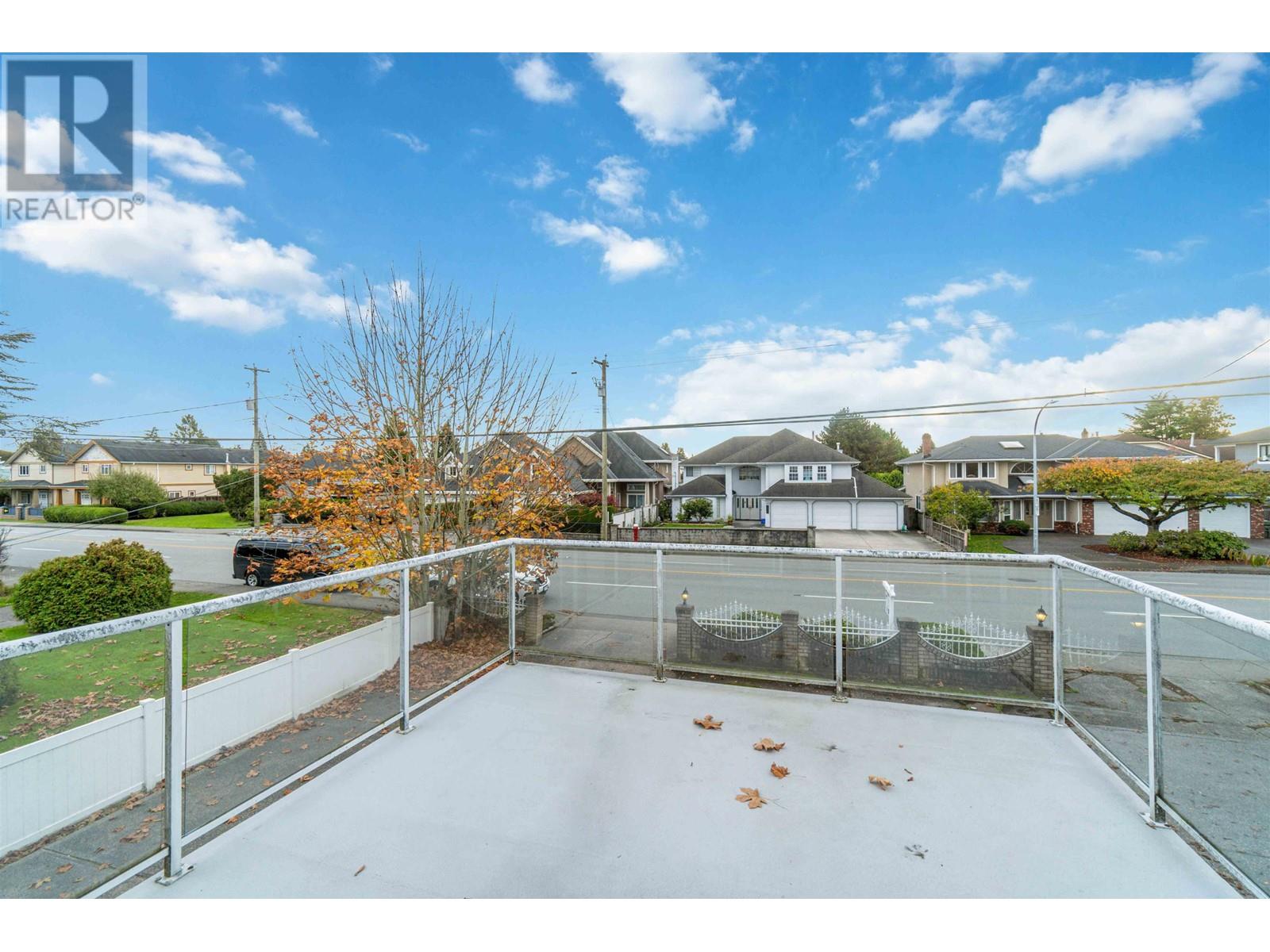 Listing Picture 33 of 40 : 5371 BLUNDELL ROAD, Richmond / 烈治文 - 魯藝地產 Yvonne Lu Group - MLS Medallion Club Member