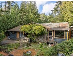 4706 Scarff Road, Pender Island, Ca