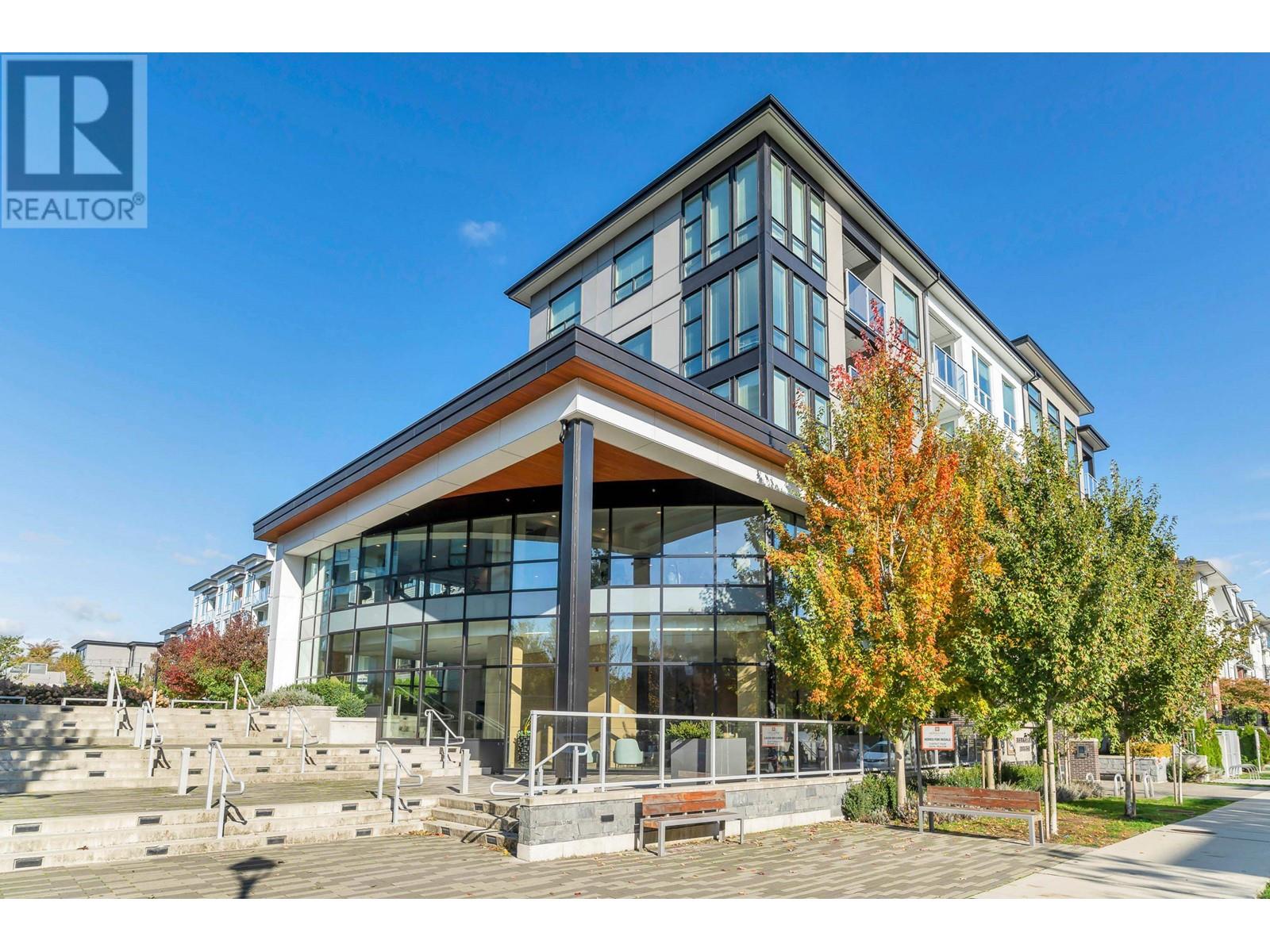 Listing Picture 2 of 40 : 214 9233 ODLIN ROAD, Richmond / 烈治文 - 魯藝地產 Yvonne Lu Group - MLS Medallion Club Member