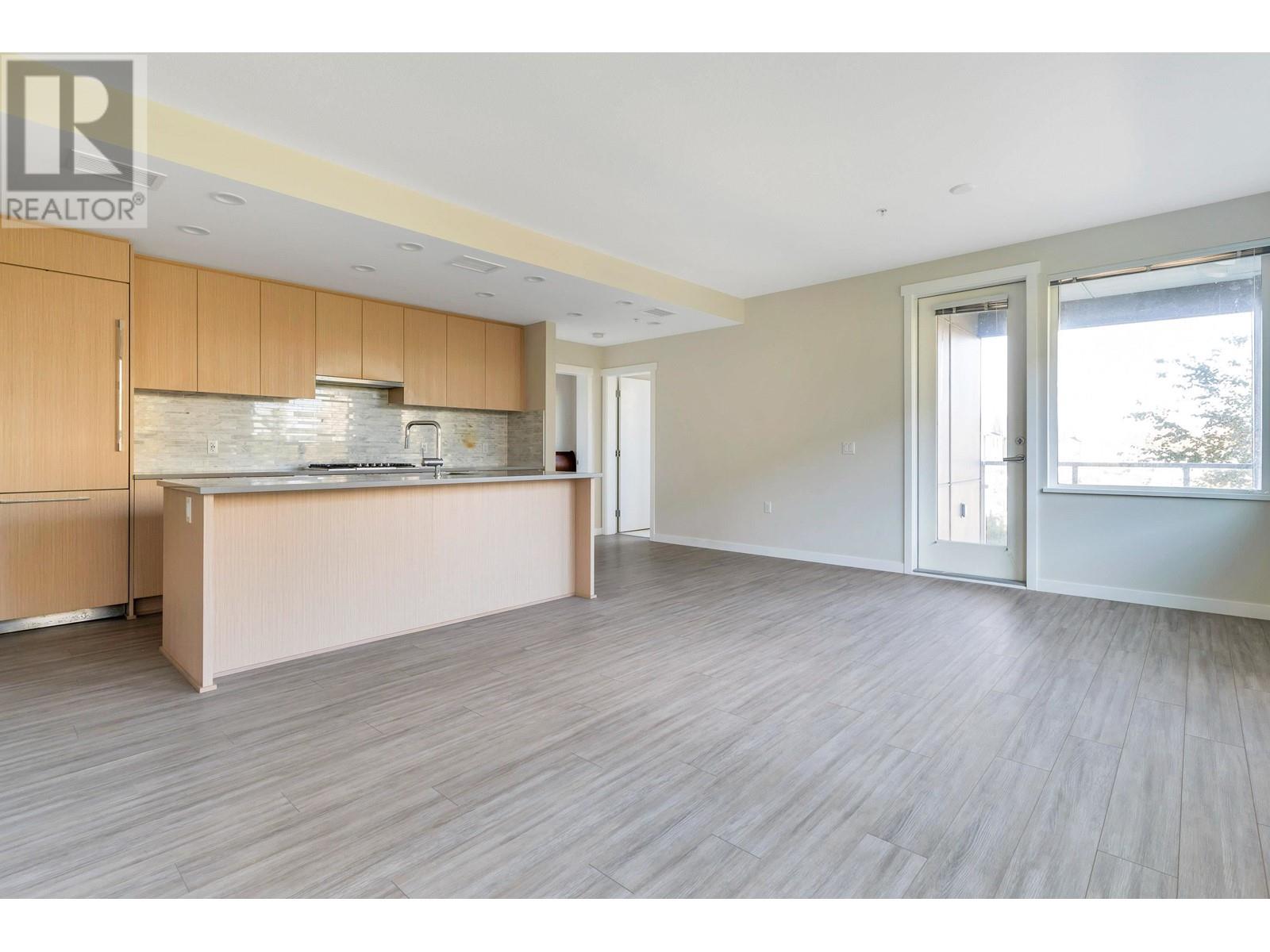 Listing Picture 9 of 40 : 214 9233 ODLIN ROAD, Richmond / 烈治文 - 魯藝地產 Yvonne Lu Group - MLS Medallion Club Member