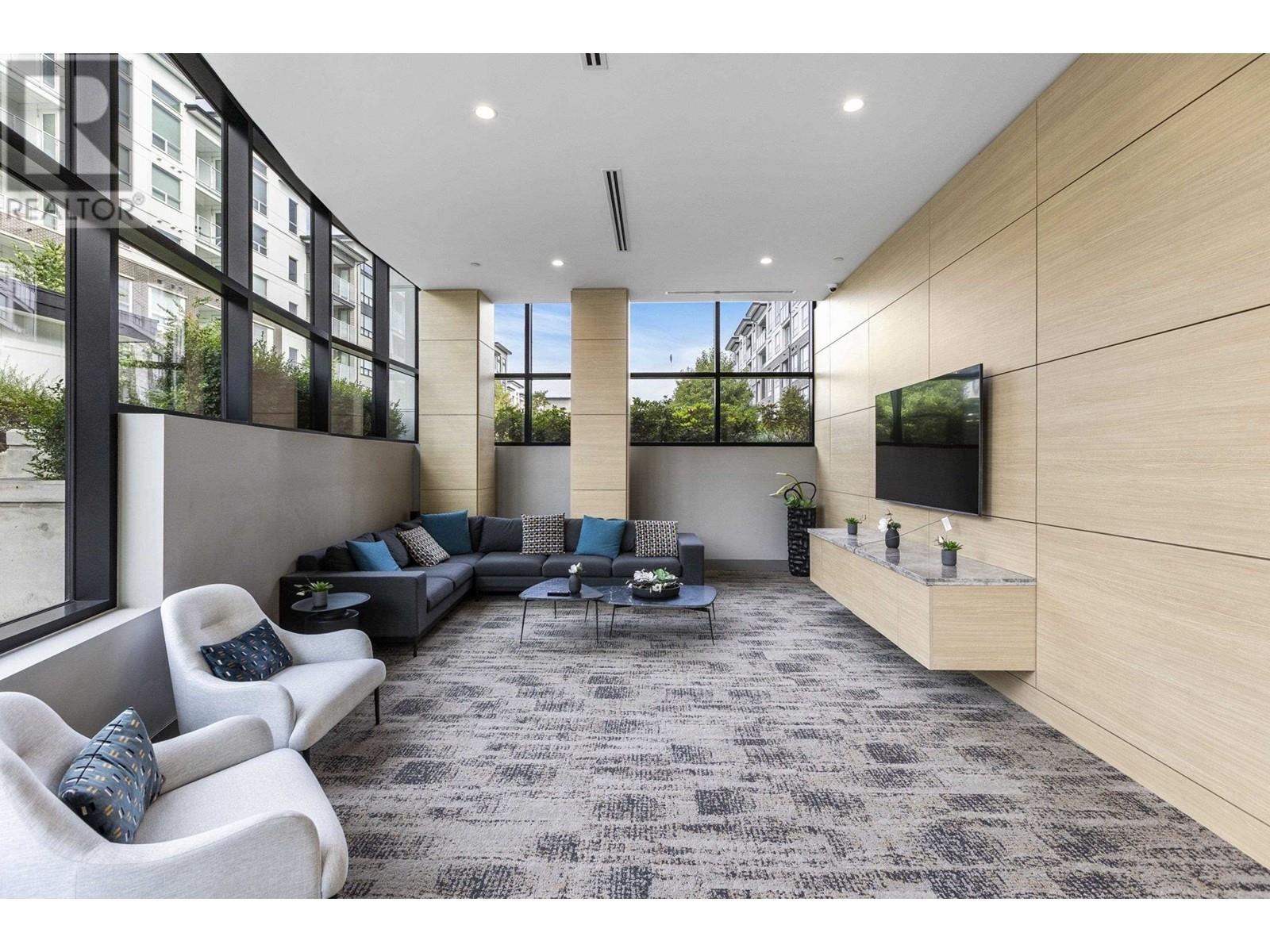 Listing Picture 32 of 40 : 214 9233 ODLIN ROAD, Richmond / 烈治文 - 魯藝地產 Yvonne Lu Group - MLS Medallion Club Member