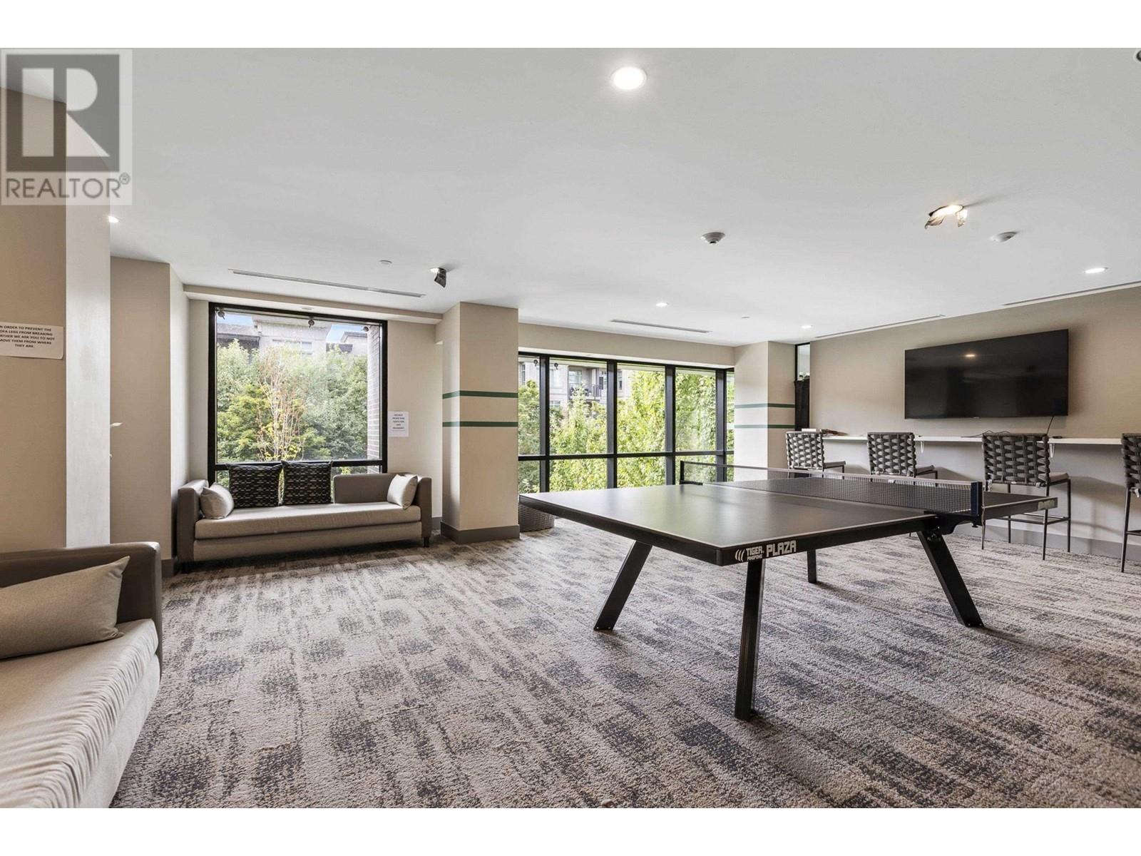 Listing Picture 35 of 40 : 214 9233 ODLIN ROAD, Richmond / 烈治文 - 魯藝地產 Yvonne Lu Group - MLS Medallion Club Member