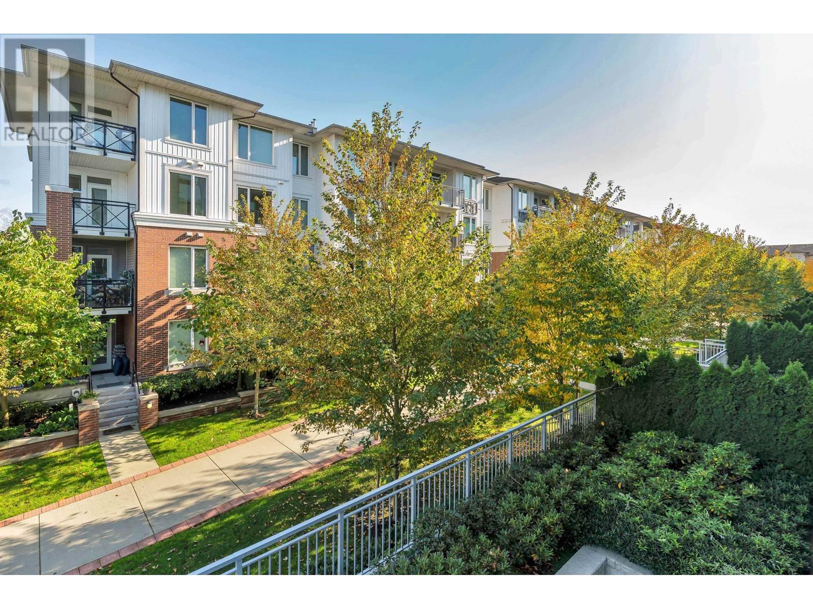 Listing Picture 25 of 40 : 214 9233 ODLIN ROAD, Richmond / 烈治文 - 魯藝地產 Yvonne Lu Group - MLS Medallion Club Member