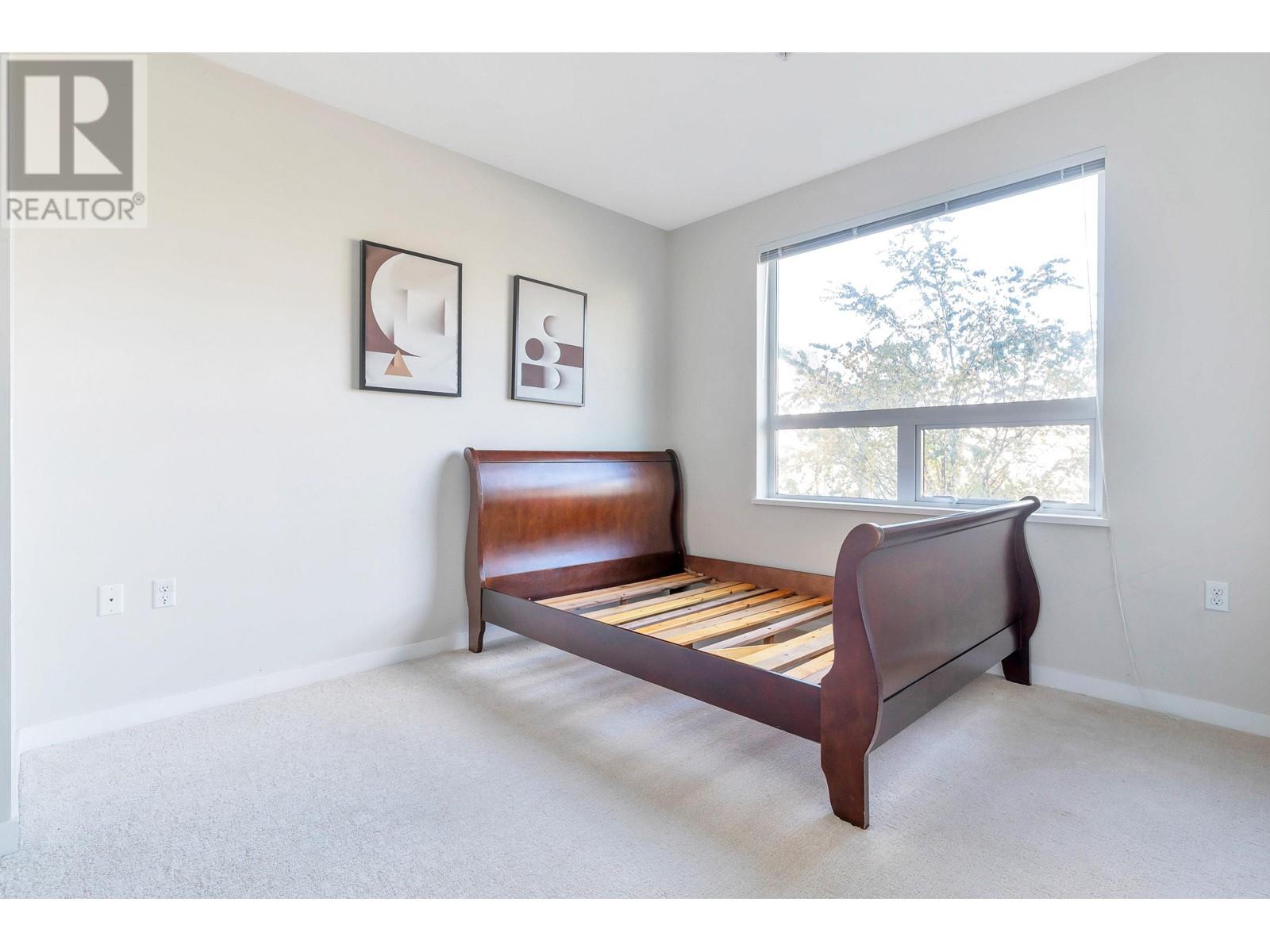 Listing Picture 13 of 40 : 214 9233 ODLIN ROAD, Richmond / 烈治文 - 魯藝地產 Yvonne Lu Group - MLS Medallion Club Member