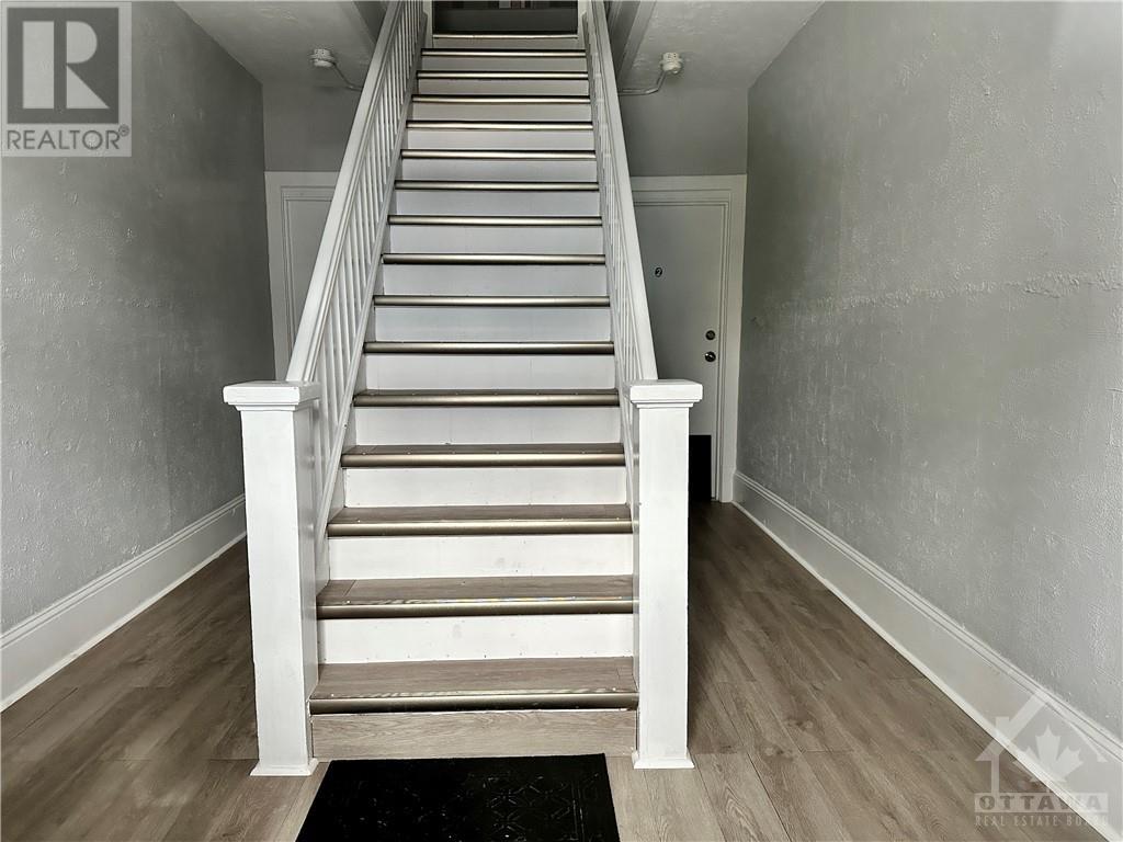 52 St Andrew StreetOttawa, Ontario  K1N 5E9 - Photo 4 - X9524211