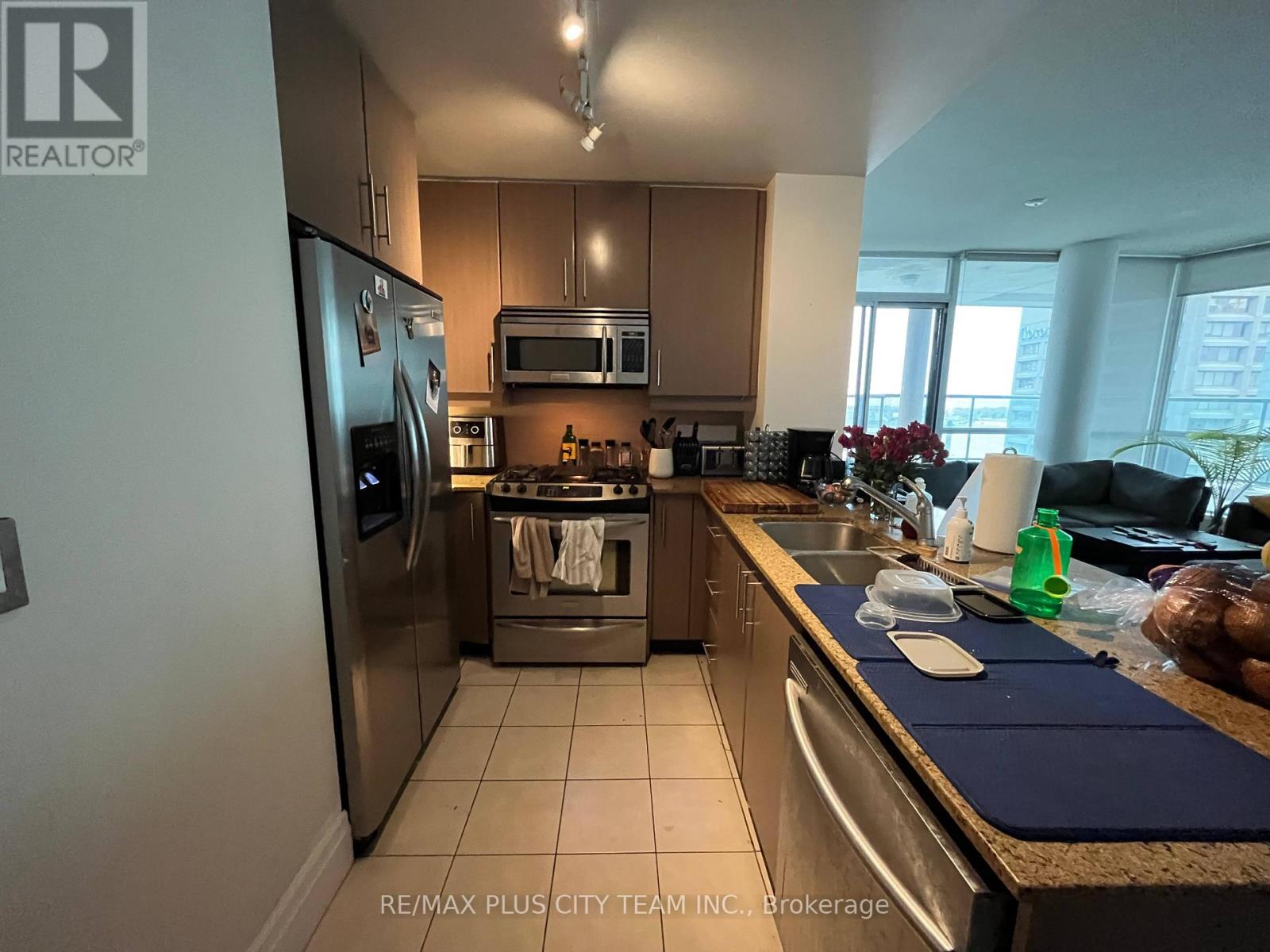 2803 - 12 Yonge Street, Toronto, Ontario  M5E 1R4 - Photo 6 - C9398869