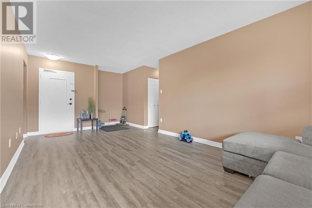 1966 Main Street W Unit# 402, Hamilton, Ontario  L8S 1J6 - Photo 10 - 40669108