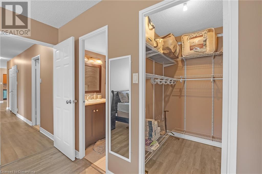 1966 Main Street W Unit# 402, Hamilton, Ontario  L8S 1J6 - Photo 26 - 40669108