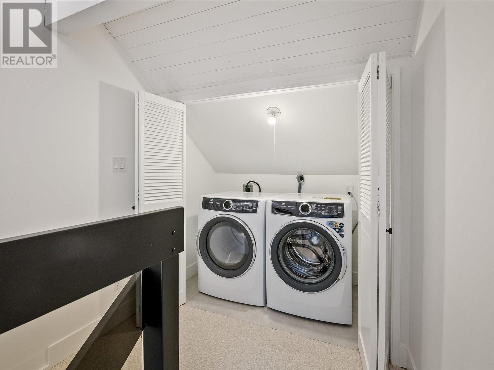 31 1200 ALTA LAKE ROAD