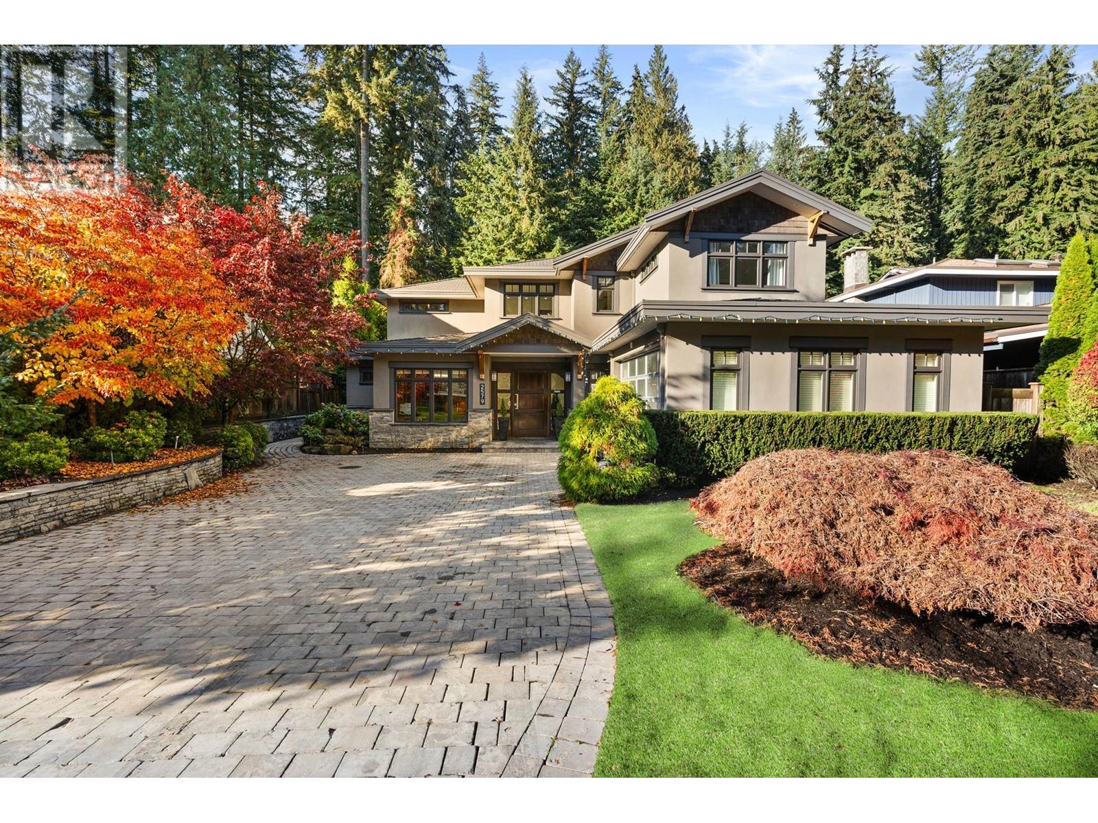 2579 Hyannis Point, North Vancouver, British Columbia  V7H 1R9 - Photo 1 - R2939032