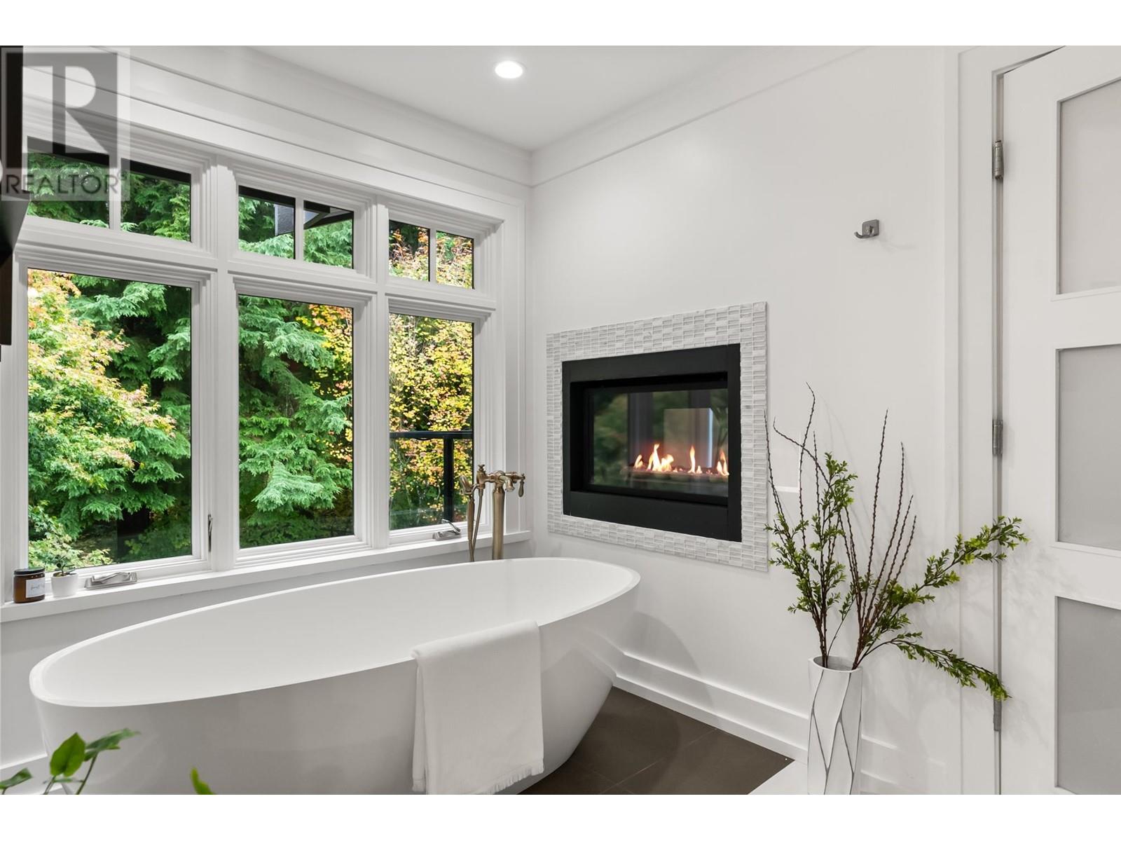 2579 Hyannis Point, North Vancouver, British Columbia  V7H 1R9 - Photo 20 - R2939032