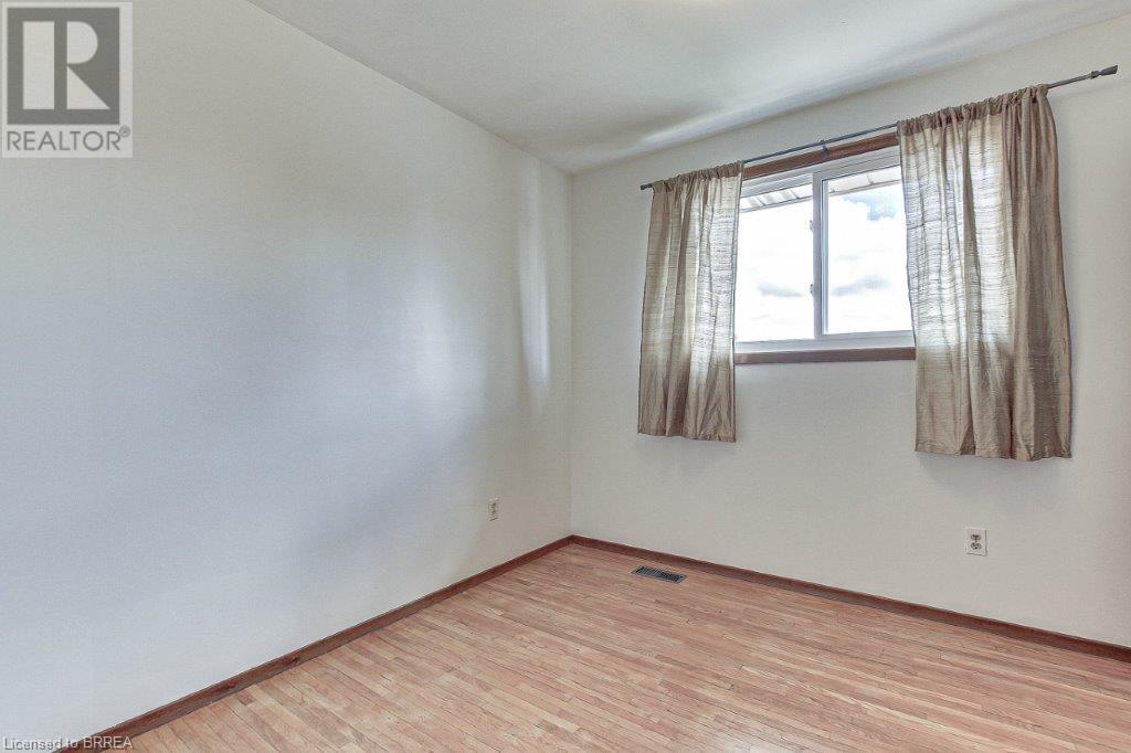 31-33 Ivanhoe Road, Brantford, Ontario  N3R 6V1 - Photo 20 - 40666118