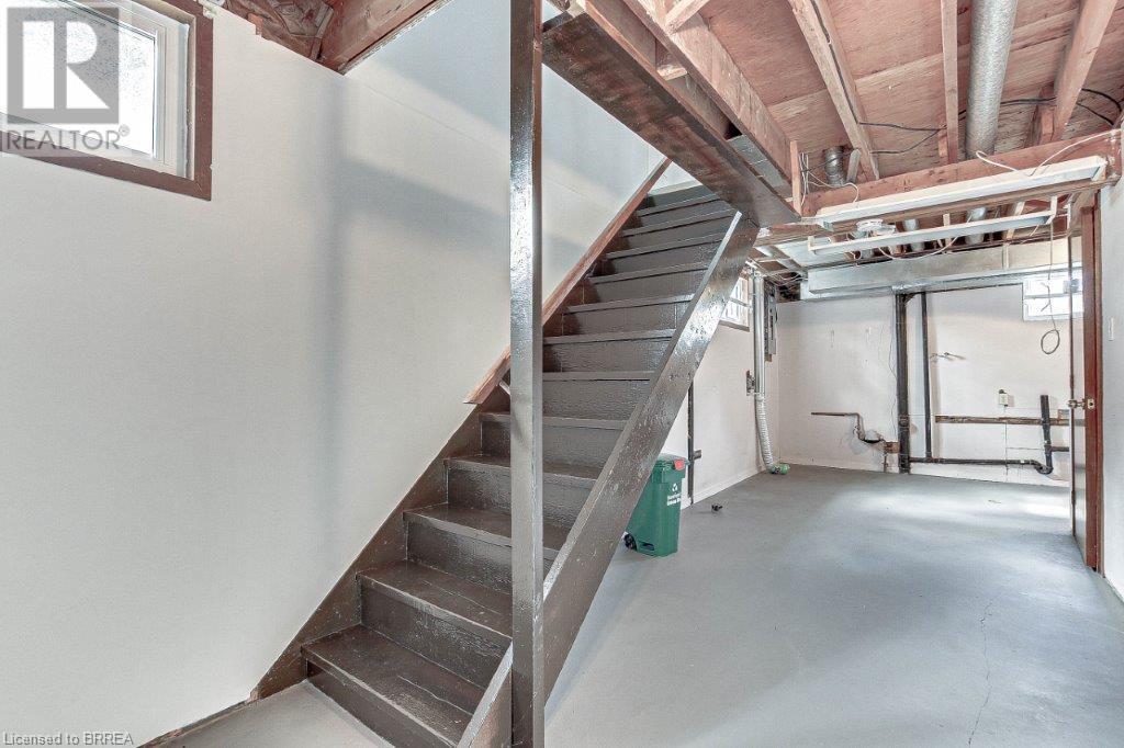 31-33 Ivanhoe Road, Brantford, Ontario  N3R 6V1 - Photo 22 - 40666118