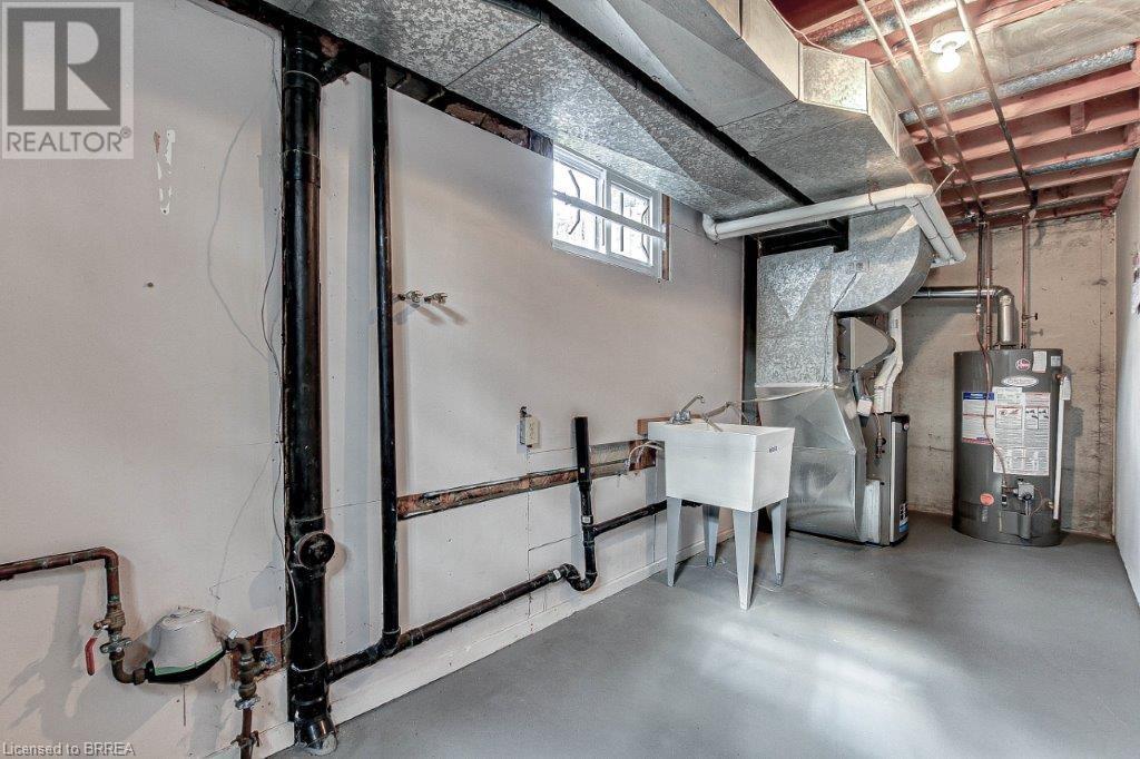 31-33 Ivanhoe Road, Brantford, Ontario  N3R 6V1 - Photo 24 - 40666118