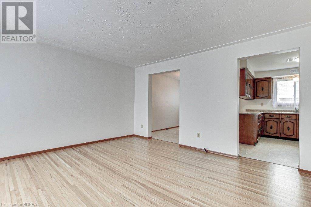 31-33 Ivanhoe Road, Brantford, Ontario  N3R 6V1 - Photo 26 - 40666118