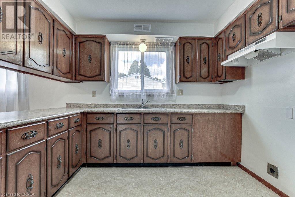 31-33 Ivanhoe Road, Brantford, Ontario  N3R 6V1 - Photo 32 - 40666118