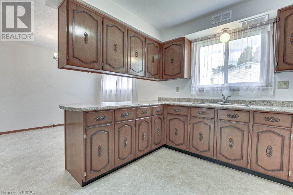 31-33 Ivanhoe Road, Brantford, Ontario  N3R 6V1 - Photo 33 - 40666118