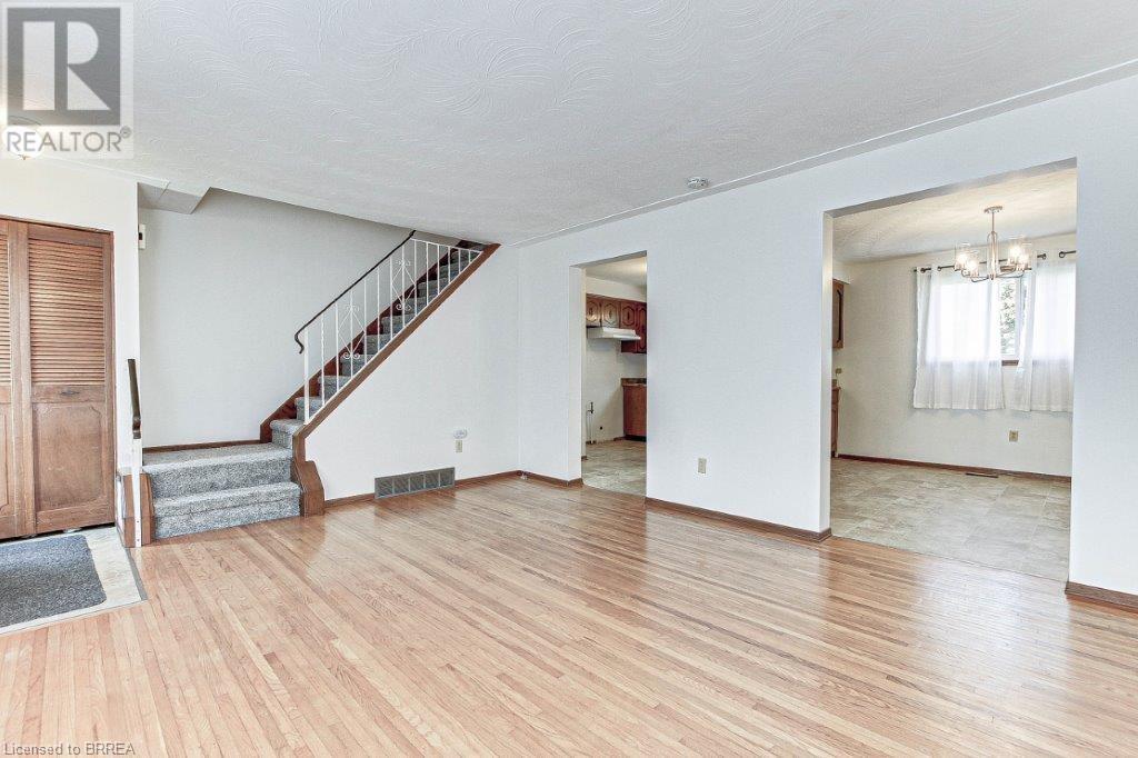 31-33 Ivanhoe Road, Brantford, Ontario  N3R 6V1 - Photo 7 - 40666118