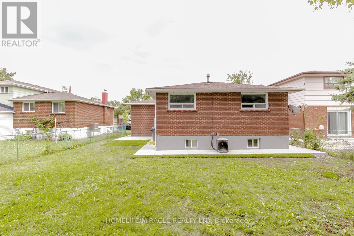 62 Elgin DriveBrampton (Brampton South), Ontario  L6Y 1A8 - Photo 39 - W9512288