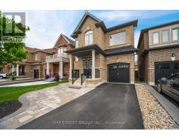 27 DUNEDIN DRIVE, Vaughan, Ontario