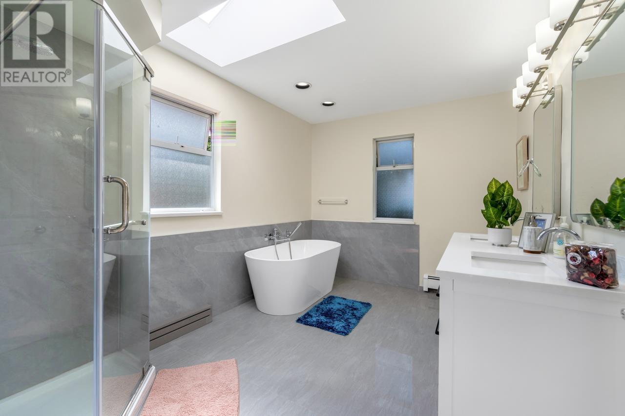 Listing Picture 16 of 34 : 6788 CHATTERTON ROAD, Richmond / 烈治文 - 魯藝地產 Yvonne Lu Group - MLS Medallion Club Member