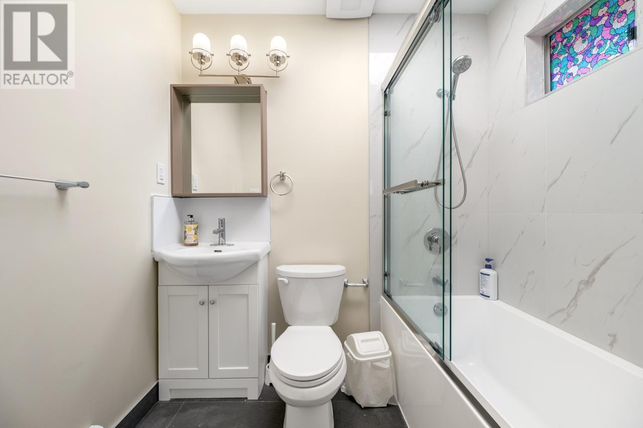 Listing Picture 21 of 34 : 6788 CHATTERTON ROAD, Richmond / 烈治文 - 魯藝地產 Yvonne Lu Group - MLS Medallion Club Member