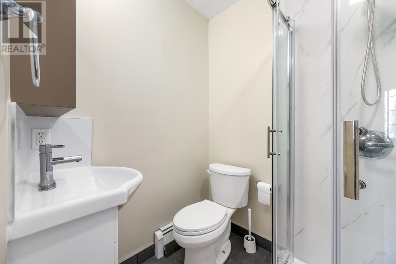 Listing Picture 22 of 34 : 6788 CHATTERTON ROAD, Richmond / 烈治文 - 魯藝地產 Yvonne Lu Group - MLS Medallion Club Member