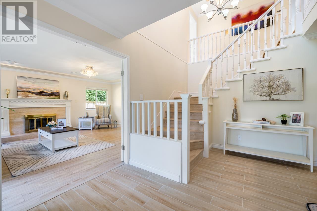 Listing Picture 4 of 34 : 6788 CHATTERTON ROAD, Richmond / 烈治文 - 魯藝地產 Yvonne Lu Group - MLS Medallion Club Member