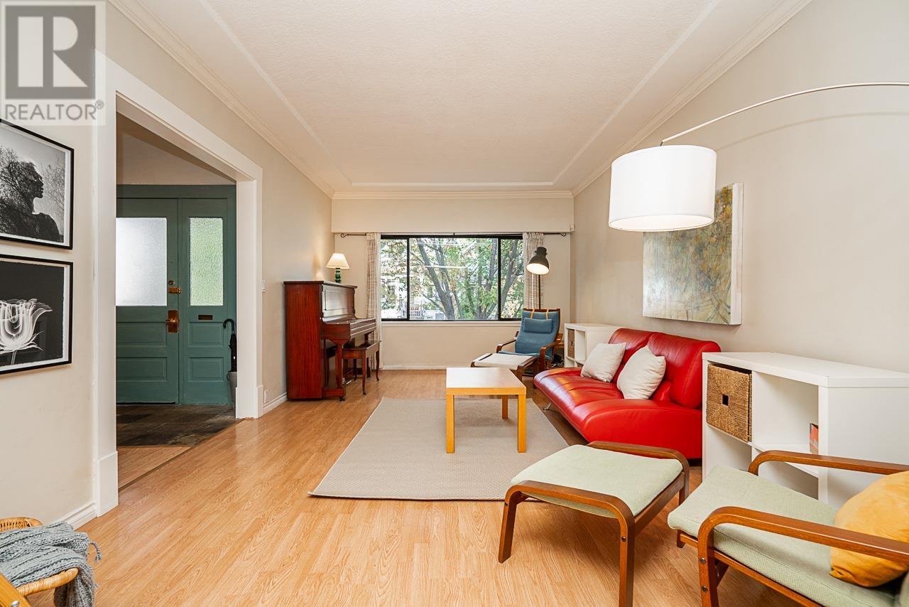 142 E 27th Avenue, Vancouver, British Columbia  V5V 2K4 - Photo 4 - R2937376