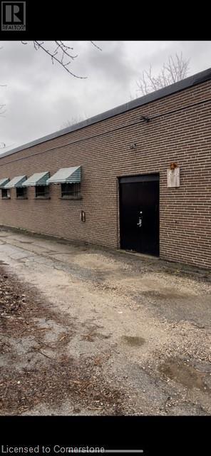 673 Ontario Street Unit# B, Stratford, Ontario  N5A 3J6 - Photo 2 - 40669395