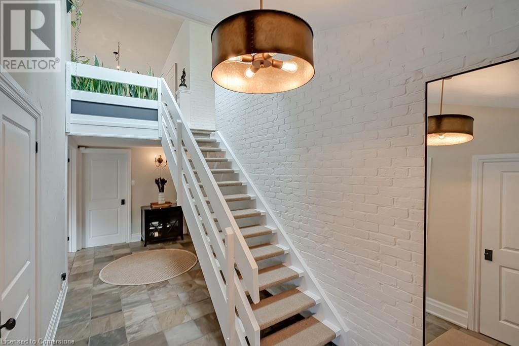 Property at 2365 BRITANNIA Road image 4