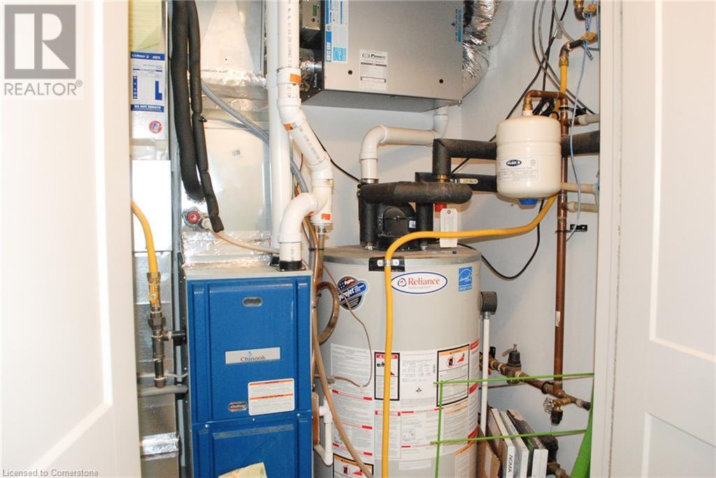 231 Max Becker Drive Unit# 5, Kitchener, Ontario  N2B 1X8 - Photo 19 - 40666569