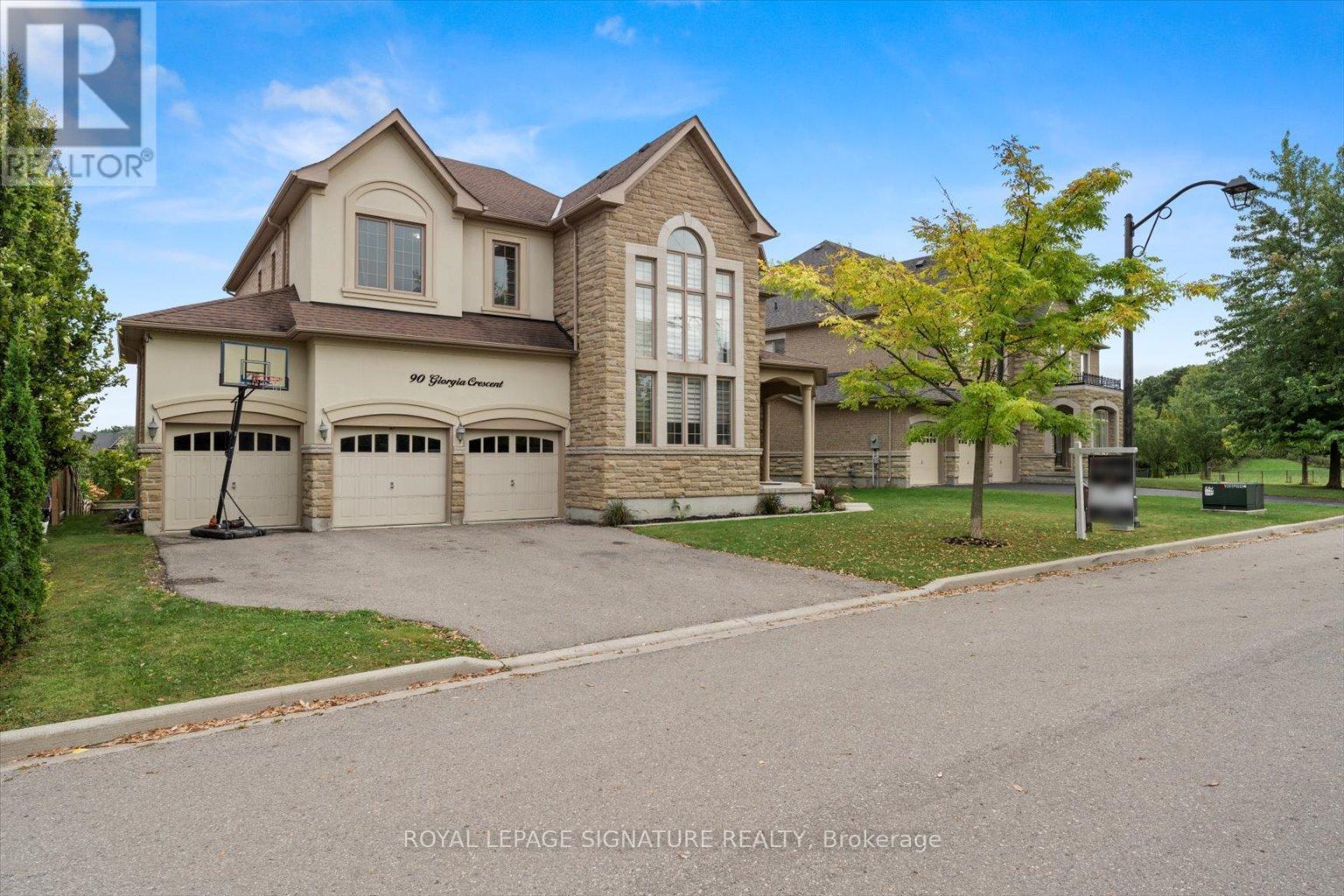 90 GIORGIA CRESCENT, Vaughan, Ontario