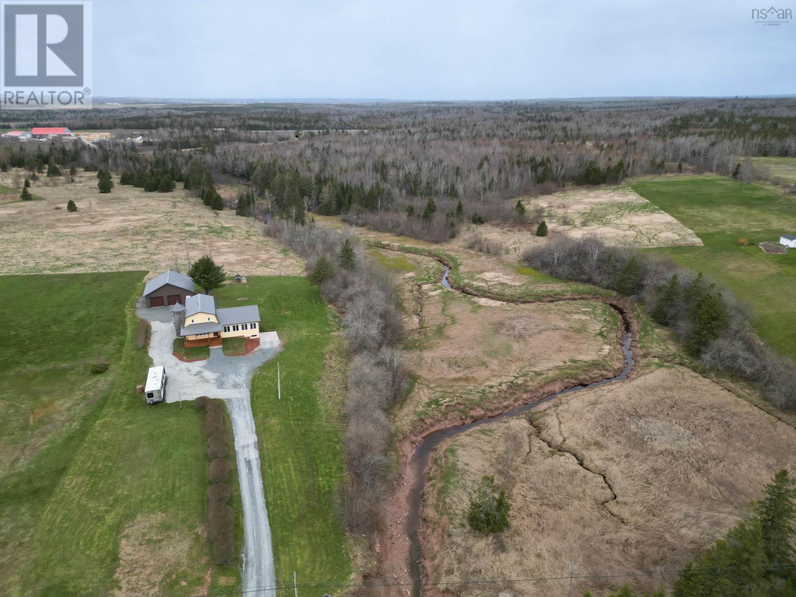 19384 Highway 2, Fort Ellis, Nova Scotia  B0N 2J0 - Photo 2 - 202409177