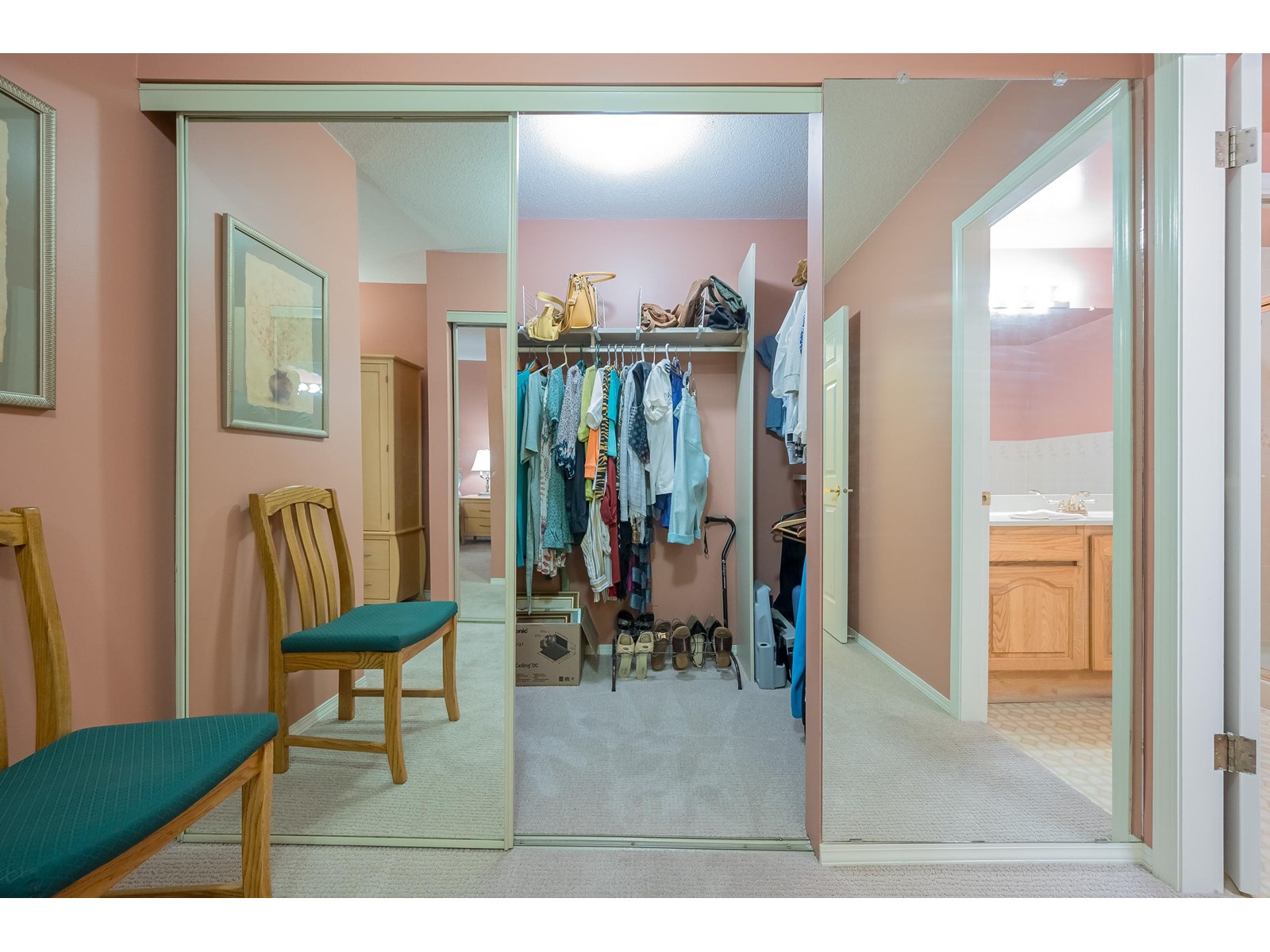 Lorem Ipsum Dolor S, Surrey, British Columbia  V4A  - Photo 22 - DEMO27574152